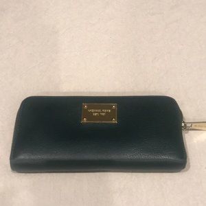 Micheal Kors emerald green zip around wallet